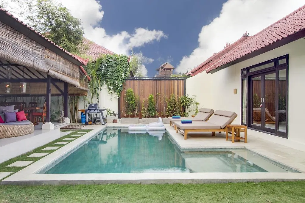 Villa Ora Семиньяк